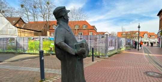 Marktstrasse SZ-Bad mit Figur