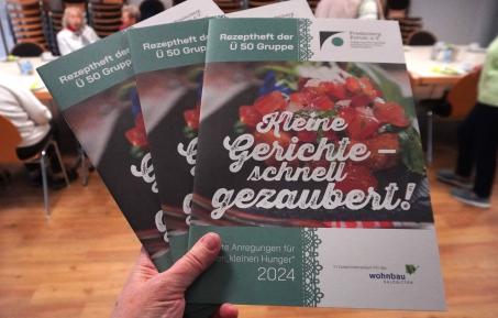 20 Seiten, 11 Autorinnen, 15 Rezepte, gut lesbar und einfach nachzukochen.